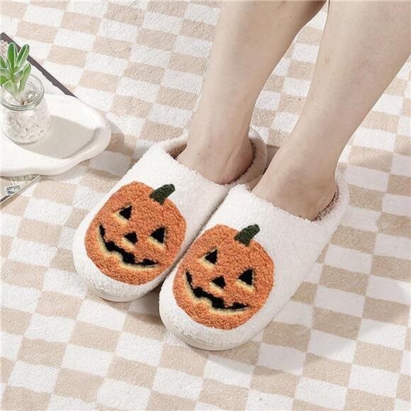 Unisex Halloween Pumpkin Slippers Plush Warm Spooky‎ Lantern for Men and Women - Picture 4 of 4